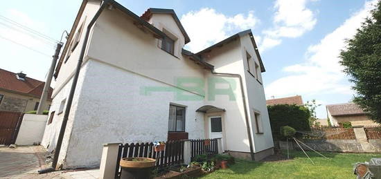 Prodej  rodinného domu 180 m², pozemek 380 m²