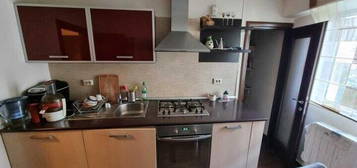 Apartament 3  camere Calea Calarasi