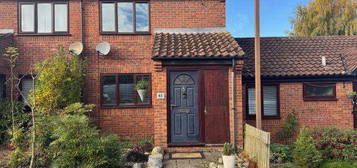 2 bedroom semi-detached house to rent