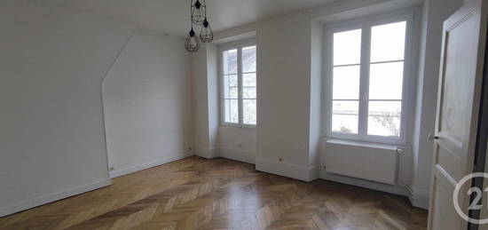 Location appartement 2 pièces 47 m²