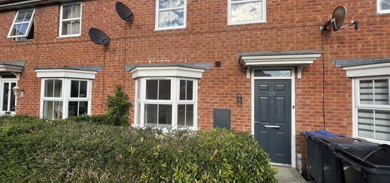 3 bedroom terraced house for sale