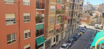 Piso en venta en Carrer del Dos D'abril, 35, Mont-Olivet