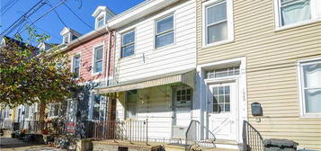 1025 Washington St, Easton, PA 18042-4125