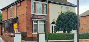 3 bedroom semi-detached house