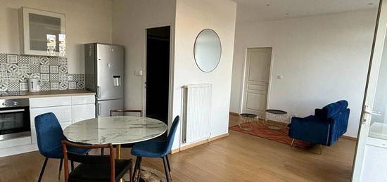 Appartement meublé  à louer, 2 pièces, 1 chambre, 48 m²