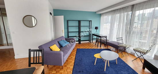 Appartement meublé  à louer, 2 pièces, 1 chambre, 63 m²