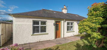 2 bed semi-detached bungalow for sale