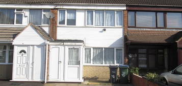 Terraced house to rent in Ardav Road, West Bromwich B70