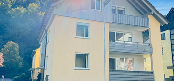 **Renovierte 4-Zimmer Wohnung in Calmbach**