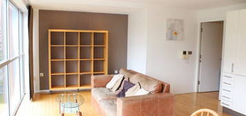 2 bed flat to rent