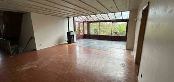 Achat maison 10 pièces 200 m²