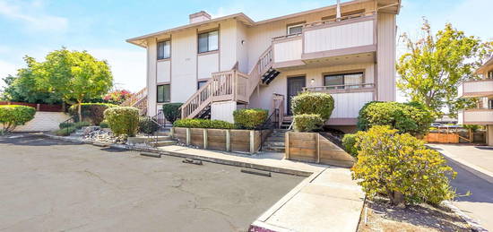 25113 Copa Del Oro Dr Unit 104, Hayward, CA 94545