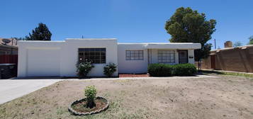 1900 Snow Dr, Alamogordo, NM 88310