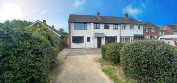 5 bedroom semi-detached house