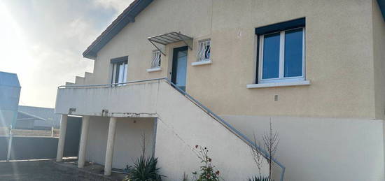 Maison st genest lerpt 100 m2