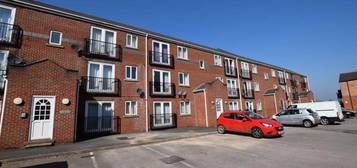 2 bedroom ground floor flat