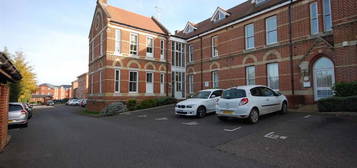 Flat to rent in George Roche Road, Canterbury CT1