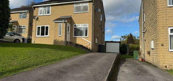 2 bedroom semi-detached house to rent