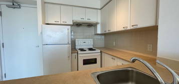 1910 - 38 LEE CENTRE DRIVE, Toronto (Woburn), Ontario