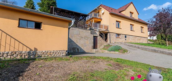 Prodej  rodinného domu 210 m², pozemek 1 315 m²