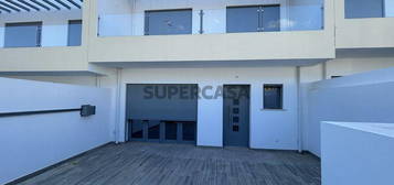 Casa / Villa T3 em Tavira (Santa Maria e Santiago) de 195,00 m²