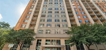 54 Rainey St Apt 613, Austin, TX 78701