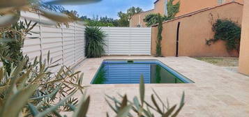 Dpt Bouches du Rhône (13), à vendre AIX EN PROVENCE/PUYRICARD MAISON T4 avec jardin et piscine