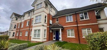 Flat to rent in Sunnydene Road, Purley CR8