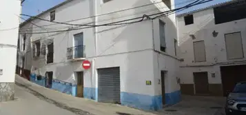 Casa adosada en calle Real Baja, 7