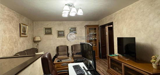 Apartament 3 Camere Gara bloc tip Vila