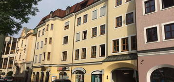 Großes Studentenappartement mit Balkon im Zentrum