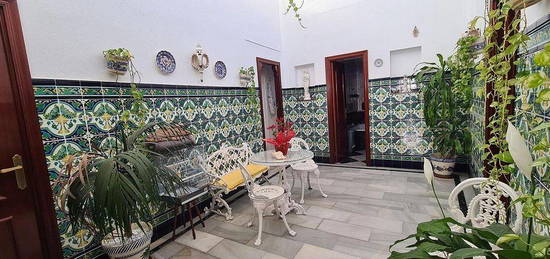 Casa en Núcleo Urbano, Chiclana de la Frontera