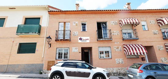 Chalet adosado en venta en  Rio Tormes, 2