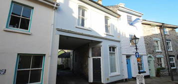 2 bedroom terraced house