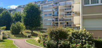 Location appartement 1 pièce 28 m²