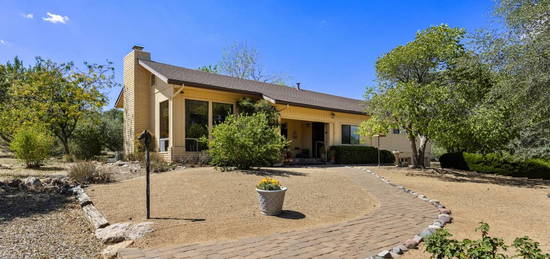 3230 Chipmunk Rd, Prescott, AZ 86305