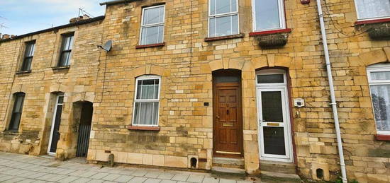 2 bedroom terraced house