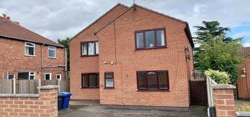 2 bed flat to rent