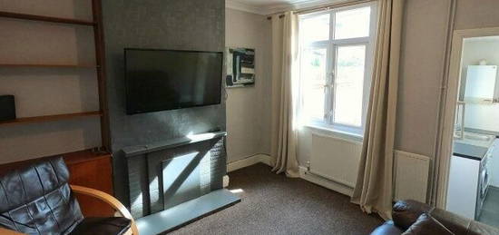 3 bedroom house share