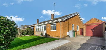 3 bed semi-detached bungalow to rent