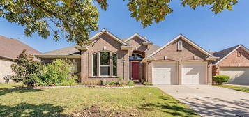 7058 Los Padres Trl, Fort Worth, TX 76137