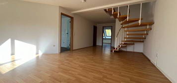 Stilvolle Maisonette-Dachgeschosswohnung mit Dachterrasse – 120 m² purer Wohnkomfort