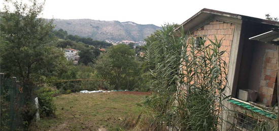 Casale/cascina in vendita a Castel Madama