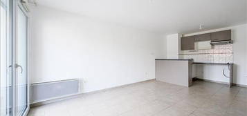 Appartement  à vendre, 3 pièces, 2 chambres, 57 m²