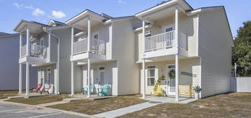 1229 Century Oaks Dr Apt C, Gulfport, MS 39507