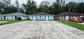 1409 Hooks Dr, Hammond, LA 70401