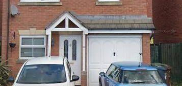 3 bedroom detached house