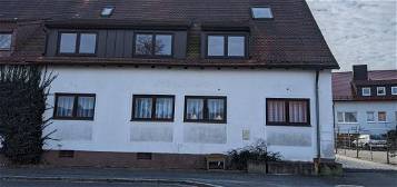 2-Familienhaus bestehend aus 2 getrennten Wohneinheiten in Pegnitz