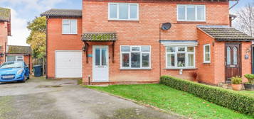 3 bed semi-detached house for sale