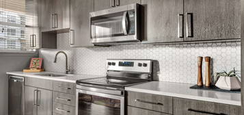 Arapahoe Square Apartments, Denver, CO 80205